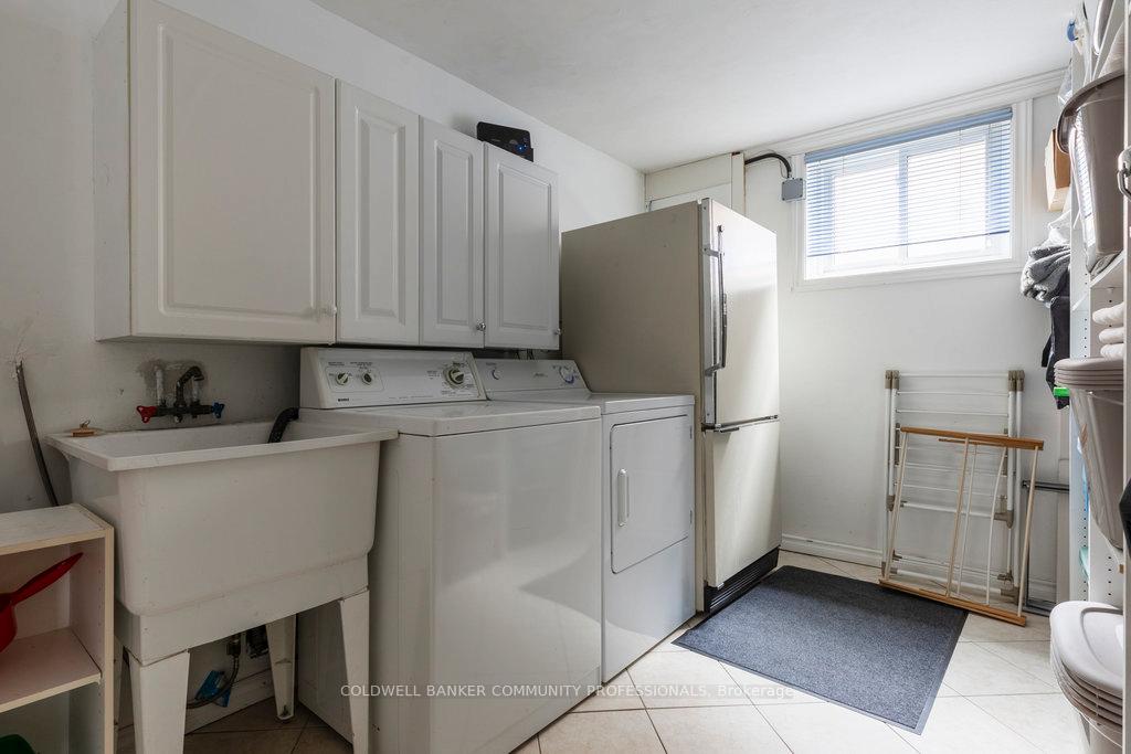 Photo 32 of 75 Mountbatten Drive, Hamilton, Rolston — HOMEH