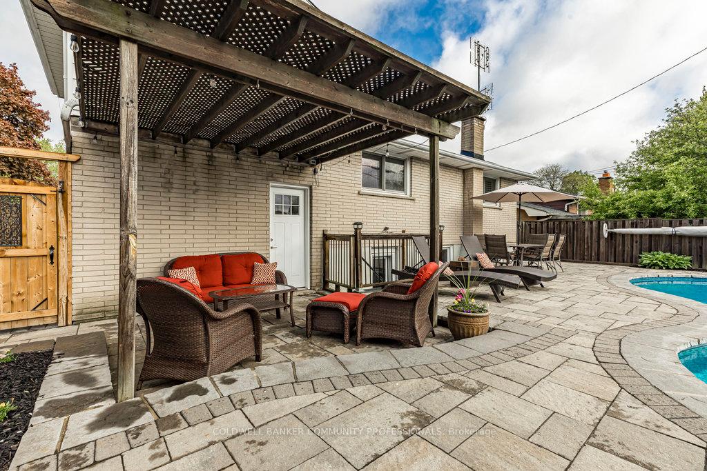 Photo 47 of 75 Mountbatten Drive, Hamilton, Rolston — HOMEH