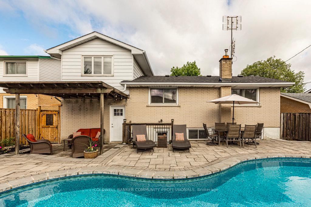 Photo 48 of 75 Mountbatten Drive, Hamilton, Rolston — HOMEH