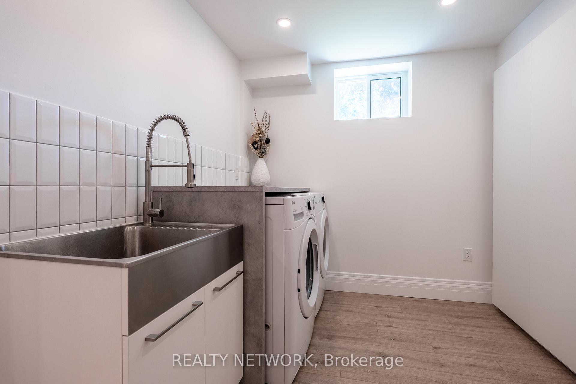 Photo 34 of 65 Glenview Drive, Hamilton, Stoney Creek — HOMEH