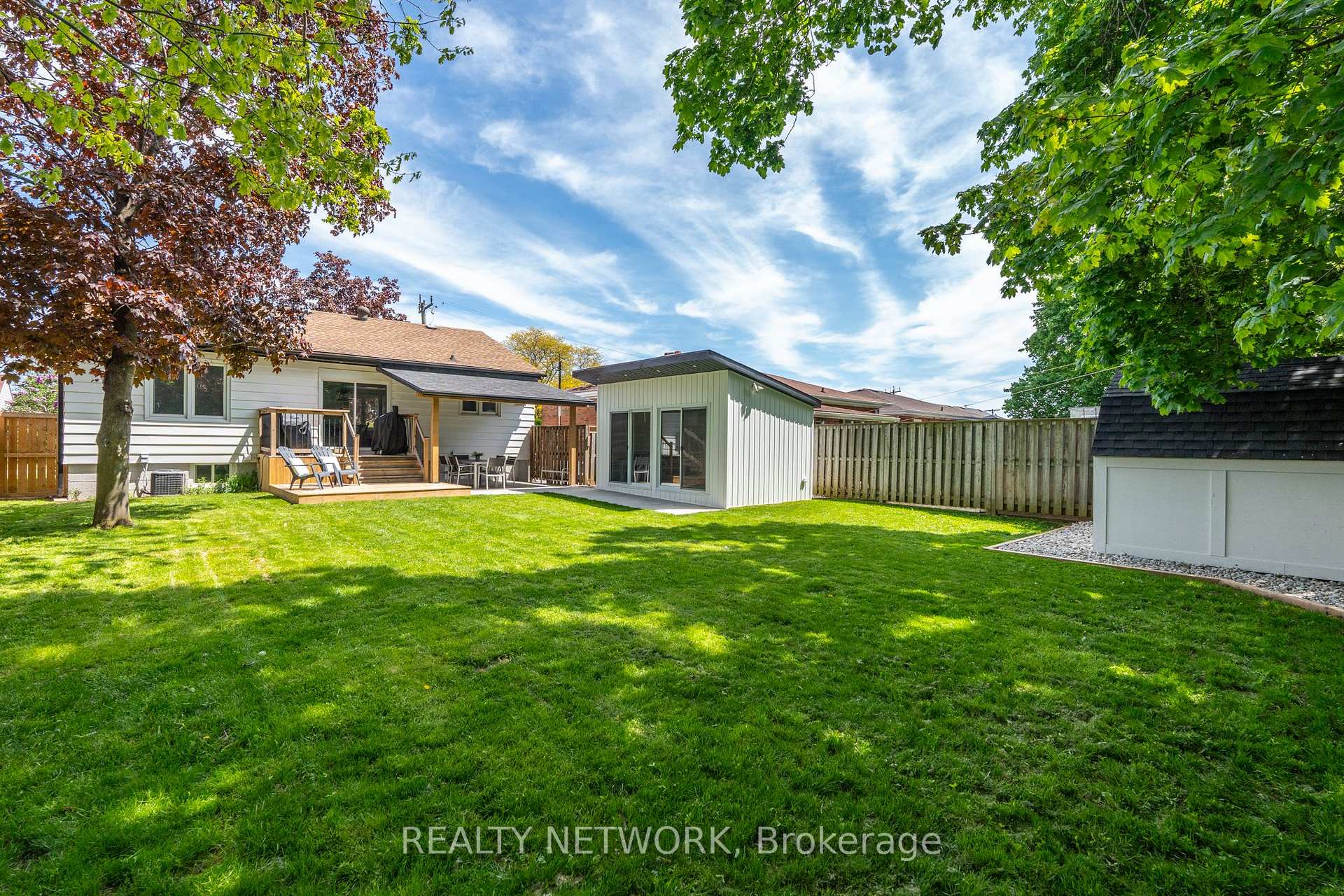 Photo 37 of 65 Glenview Drive, Hamilton, Stoney Creek — HOMEH