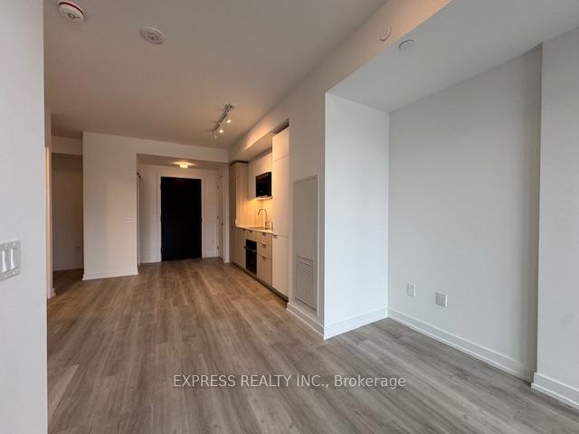 Photo 4 of Unit 817, 28 Eastern Avenue, Toronto, Moss Park — HOMEH