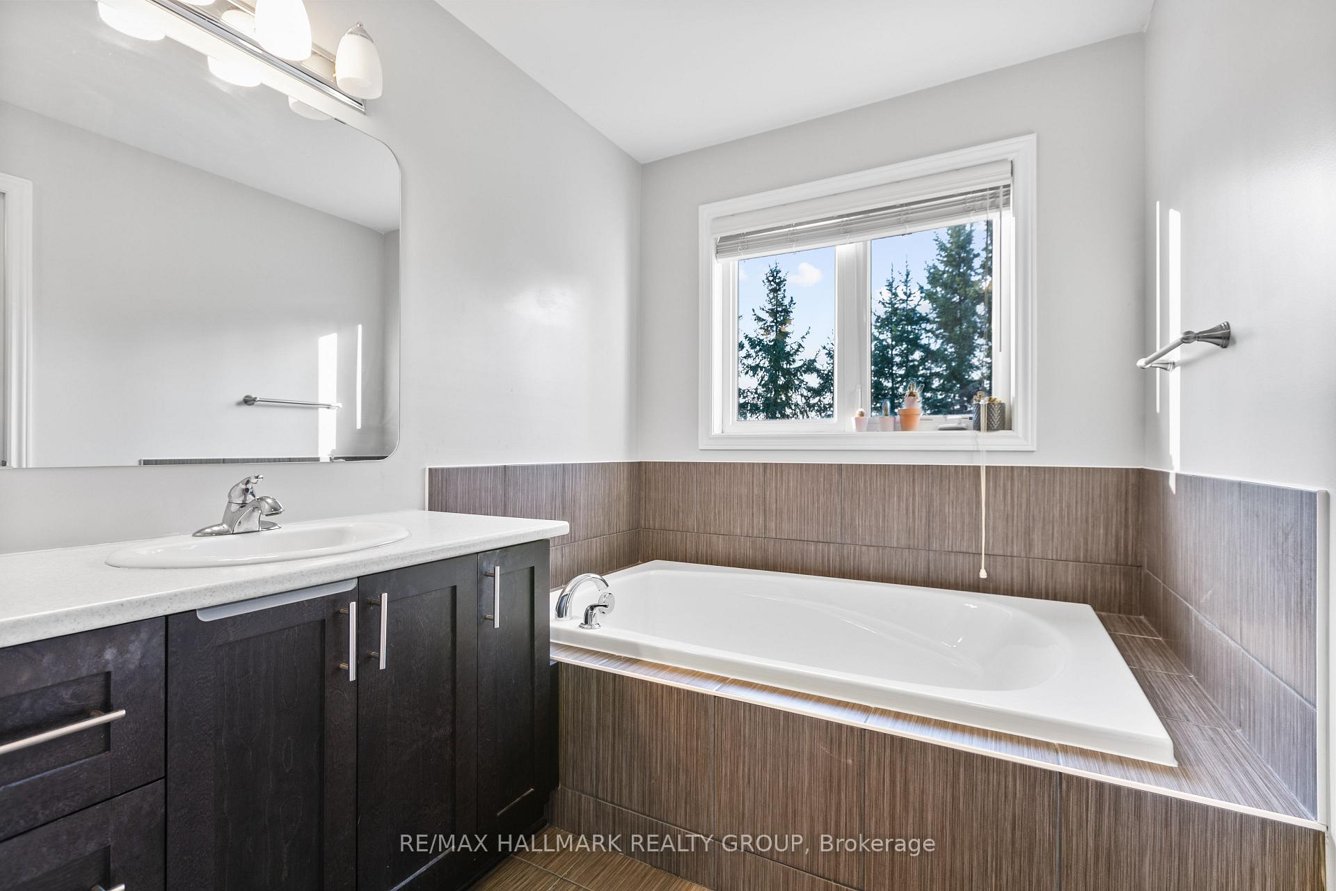 Photo 20 of 739 White Alder Avenue, Ottawa, Blossom Park/Kemp Park/Findlay Creek — HOMEH