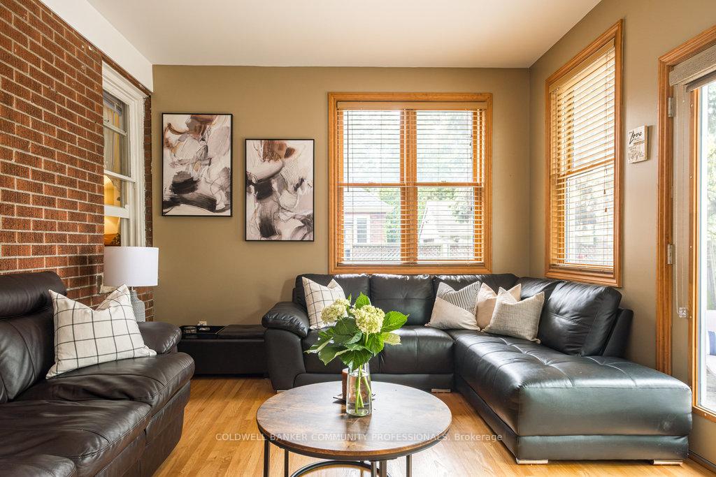 Photo 48 of 60 Longwood Road S, Hamilton, Westdale — HOMEH