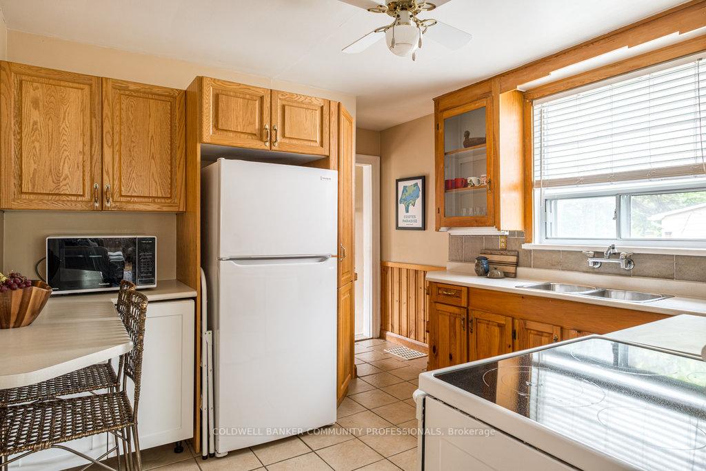 Photo 62 of 60 Longwood Road S, Hamilton, Westdale — HOMEH