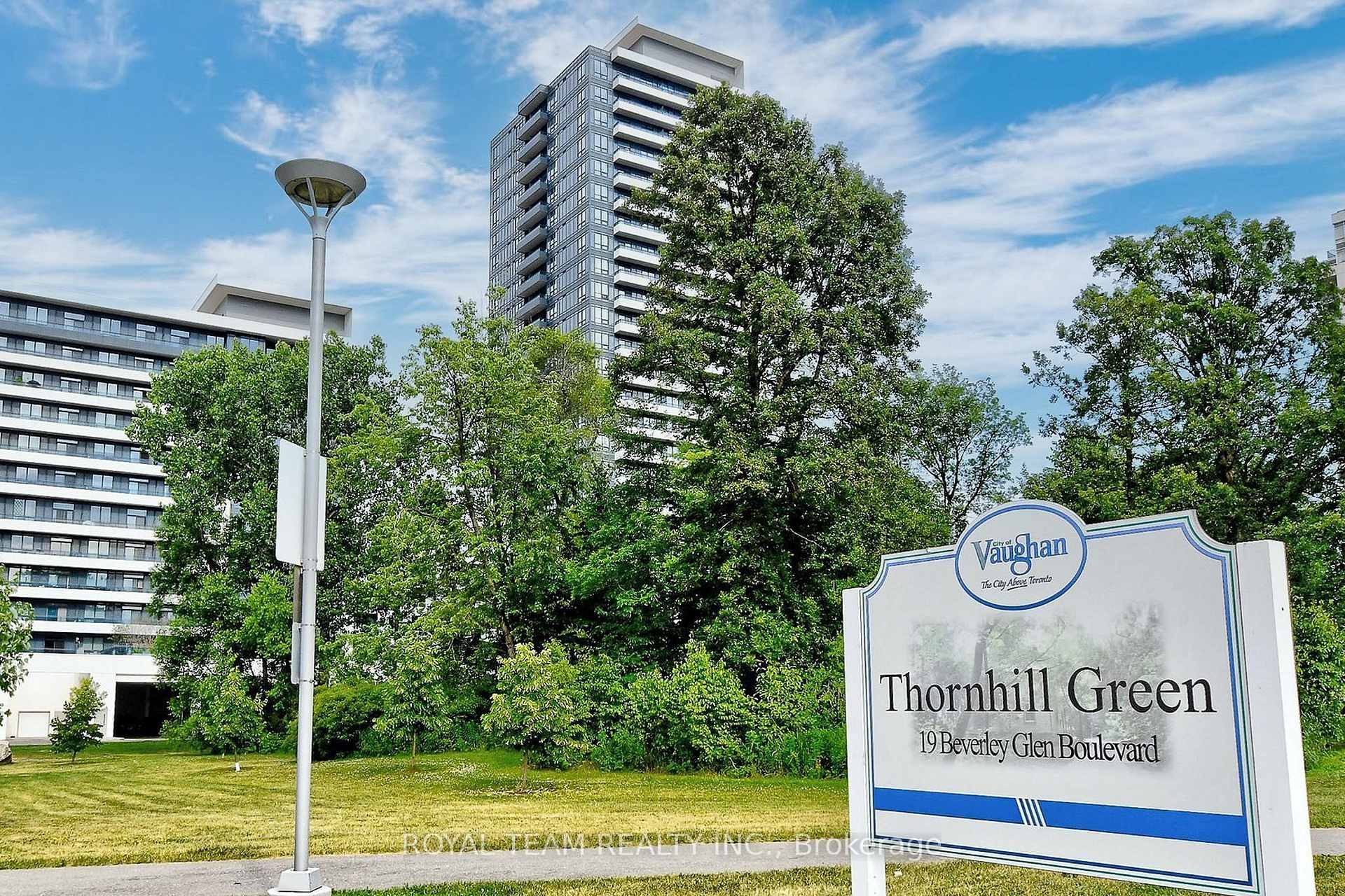 Photo 2 of Unit 1105, 7 North Park Road, Vaughan, Beverley Glen — HOMEH