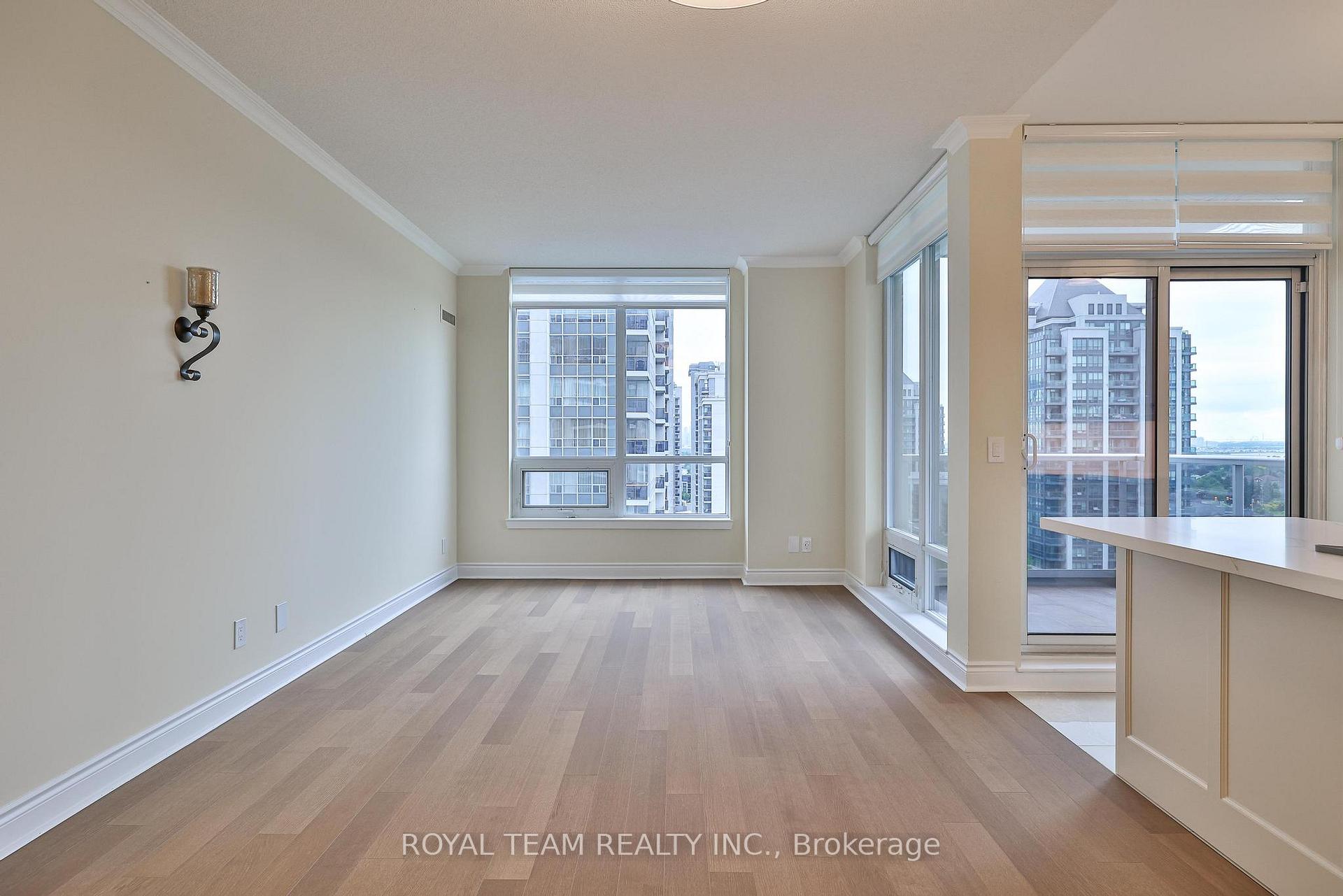 Photo 10 of Unit 1105, 7 North Park Road, Vaughan, Beverley Glen — HOMEH
