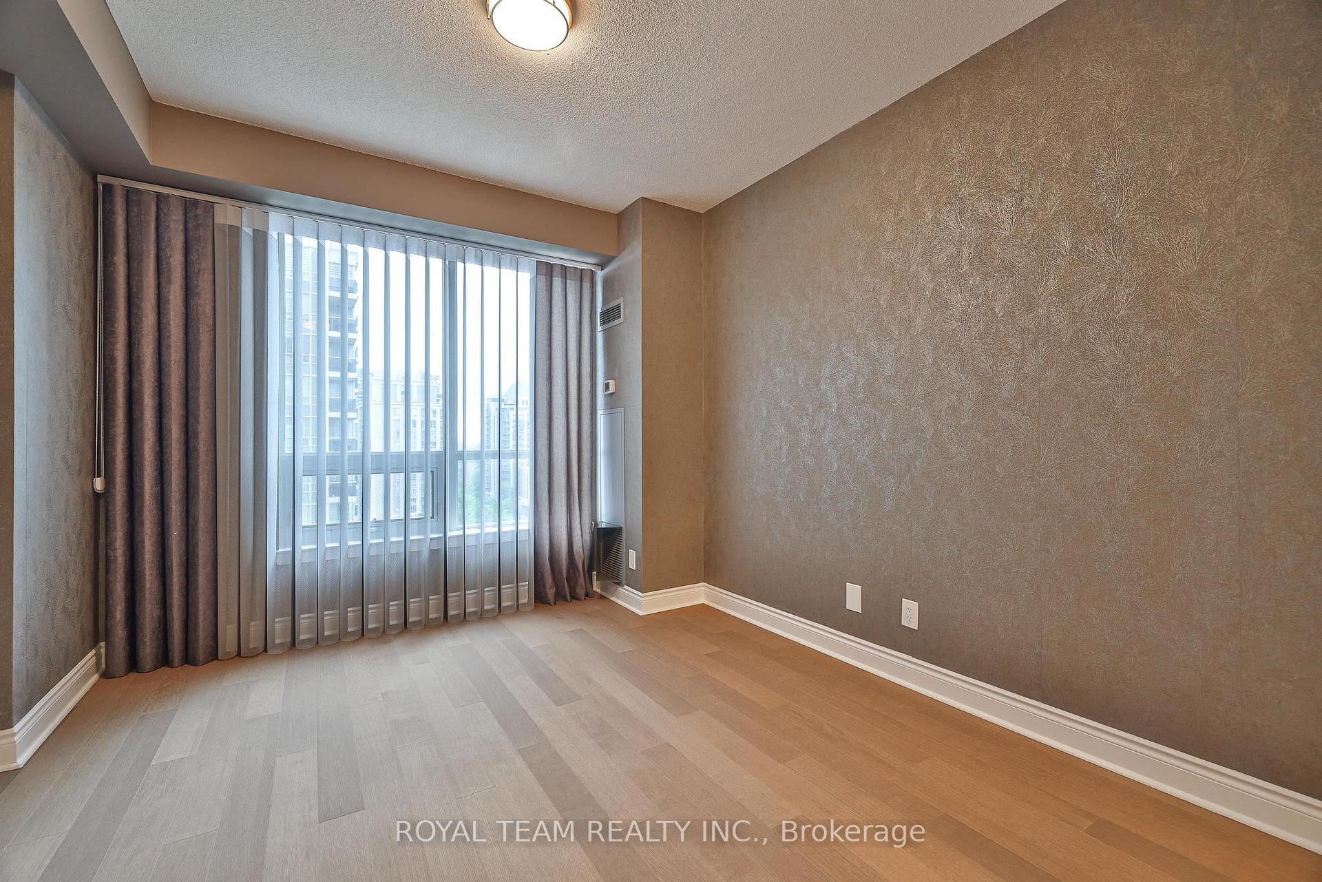Photo 25 of Unit 1105, 7 North Park Road, Vaughan, Beverley Glen — HOMEH