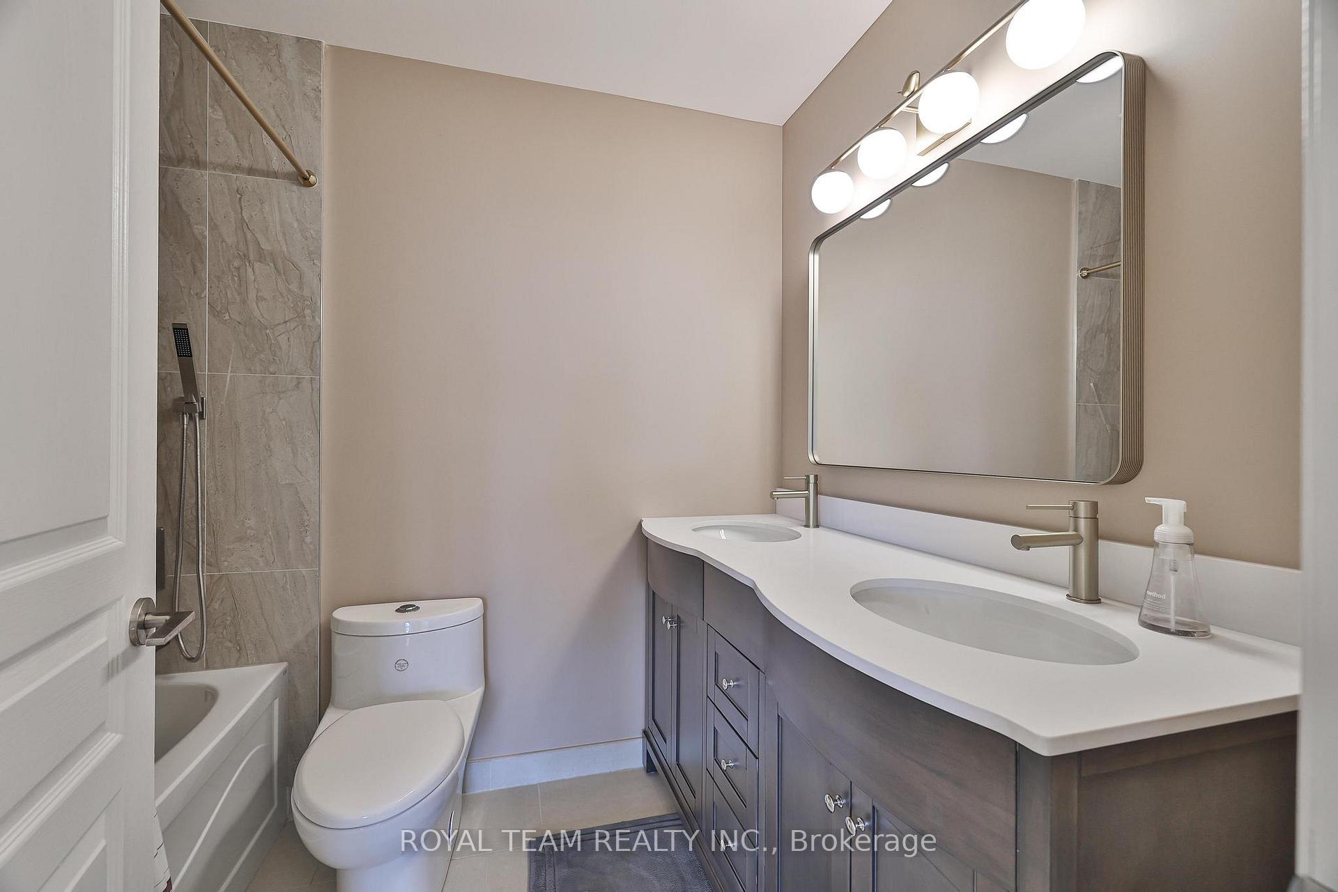 Photo 32 of Unit 1105, 7 North Park Road, Vaughan, Beverley Glen — HOMEH