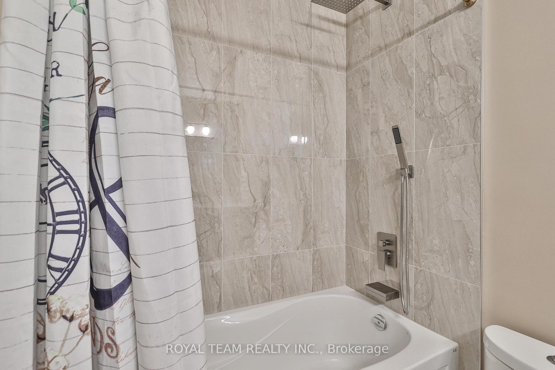 Photo 33 of Unit 1105, 7 North Park Road, Vaughan, Beverley Glen — HOMEH