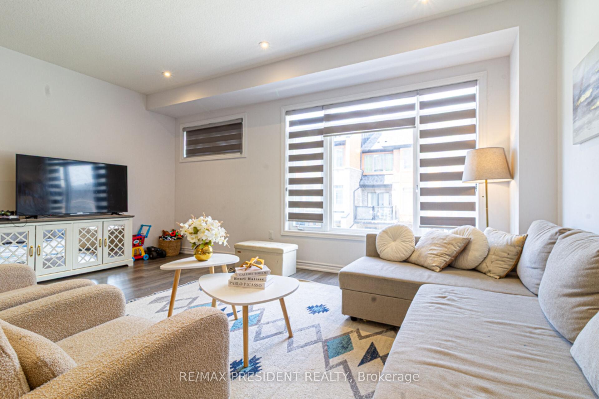 Photo 12 of Unit 61, 61 Soho Street, Hamilton, Stoney Creek Mountain — HOMEH