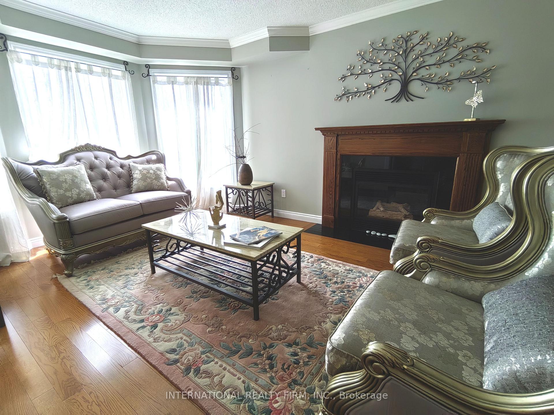Photo 8 of 6 Mortimer Crescent, Ajax, Central West — HOMEH