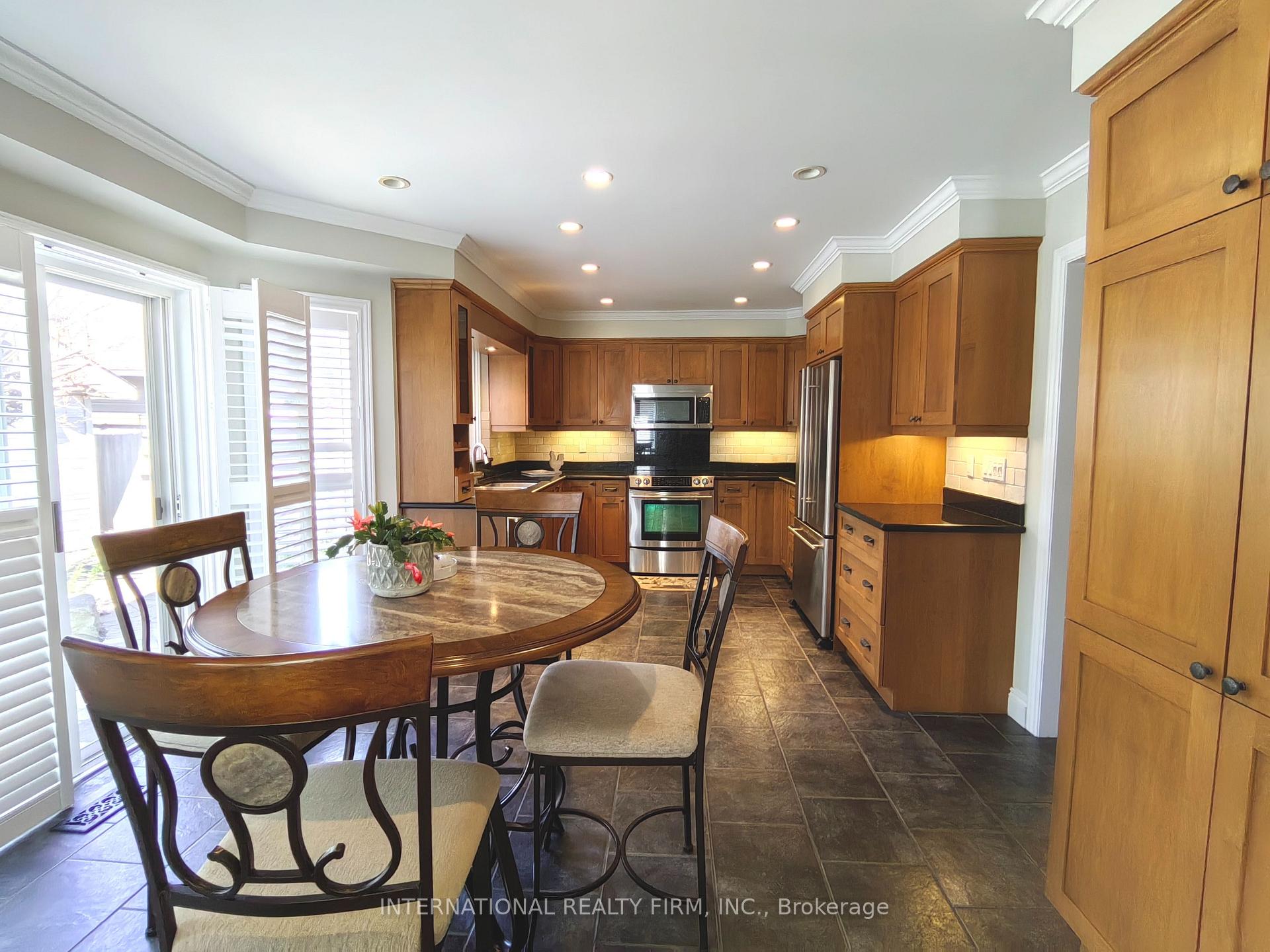 Photo 12 of 6 Mortimer Crescent, Ajax, Central West — HOMEH