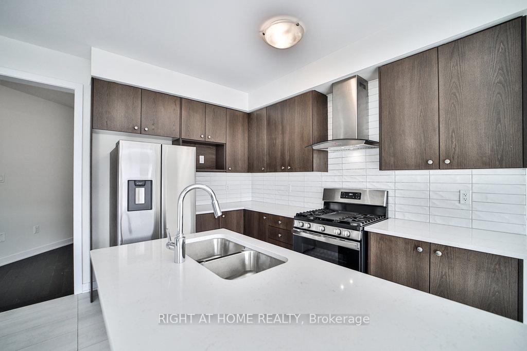 Photo 6 of 99 Stern Drive, Welland, Dain City — HOMEH