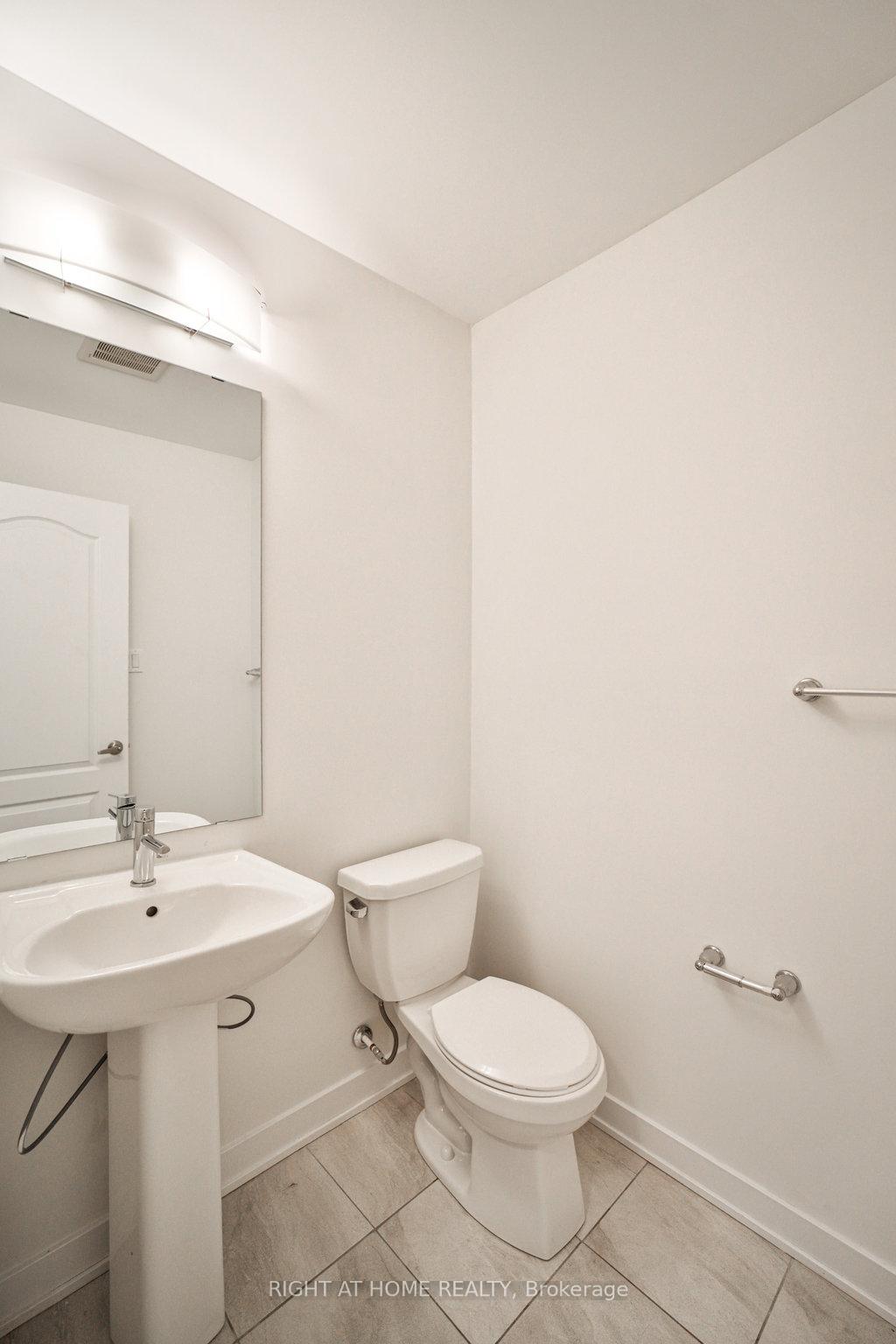 Photo 13 of 99 Stern Drive, Welland, Dain City — HOMEH