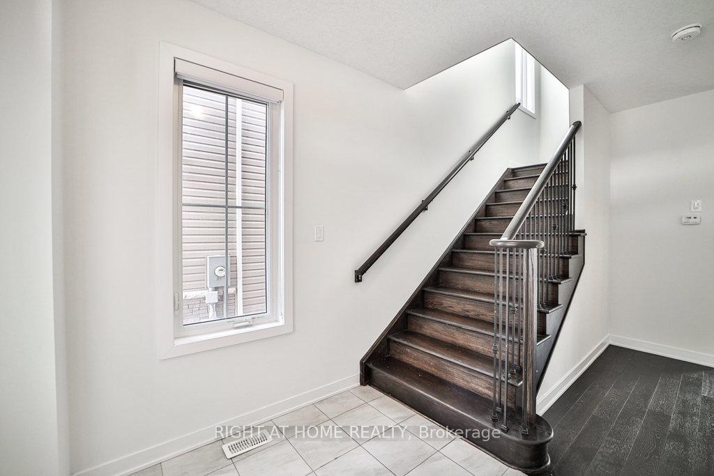 Photo 15 of 99 Stern Drive, Welland, Dain City — HOMEH