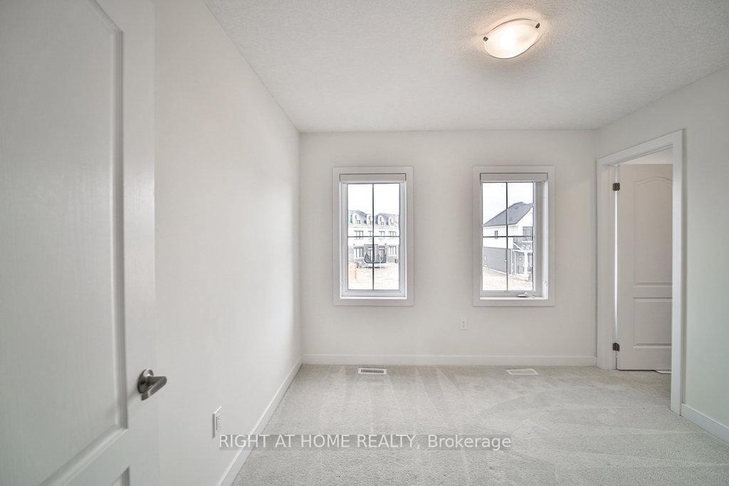 Photo 29 of 99 Stern Drive, Welland, Dain City — HOMEH