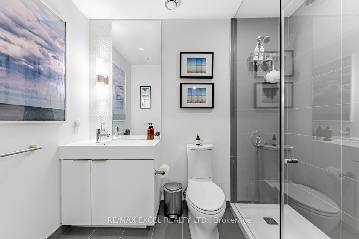 Photo 13 of Unit 504, 33 Helendale Avenue, Toronto, Yonge-Eglinton — HOMEH