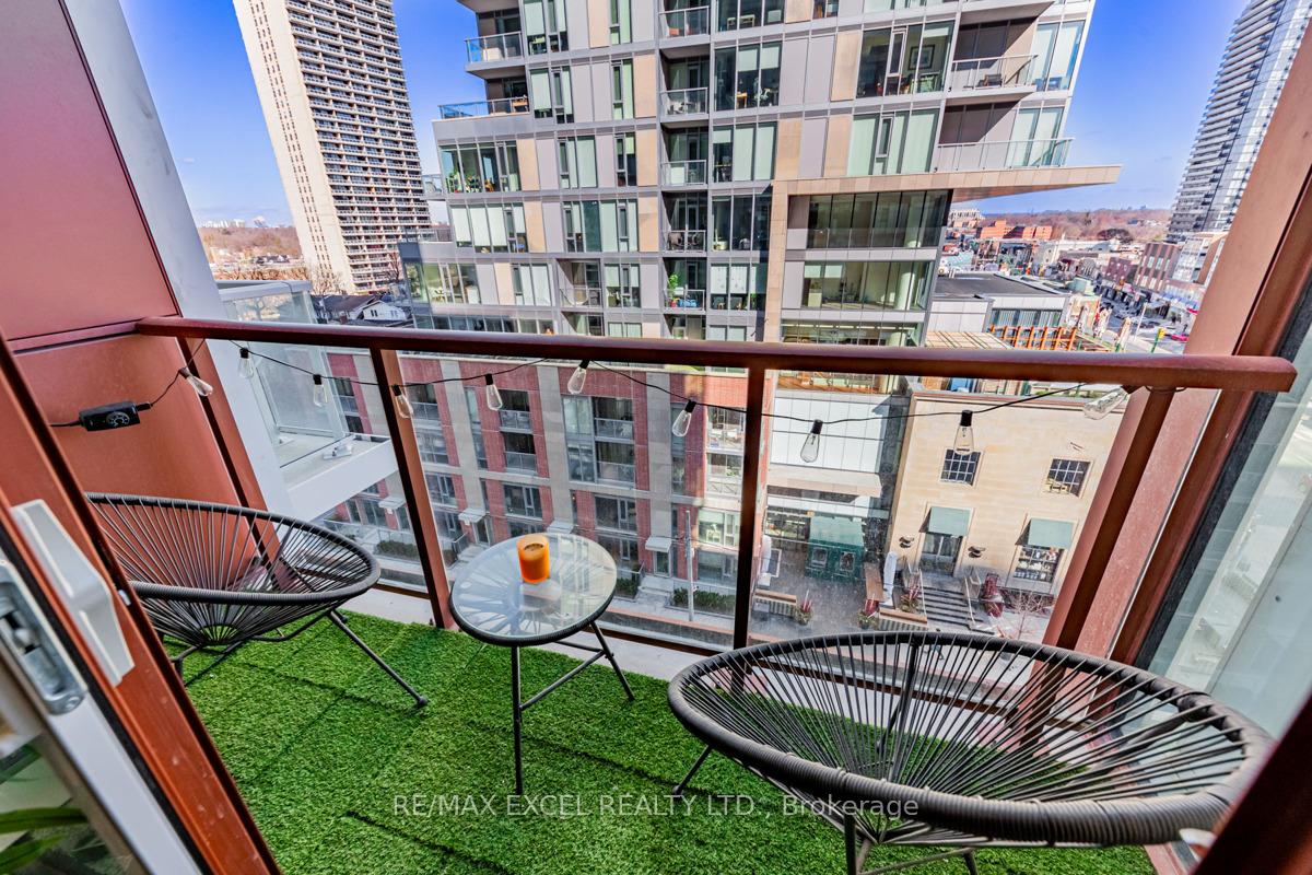 Photo 15 of Unit 504, 33 Helendale Avenue, Toronto, Yonge-Eglinton — HOMEH