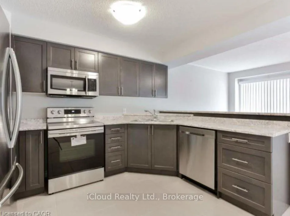 Photo 19 of 66 Cittadella Boulevard, Hamilton, Rural Glanbrook — HOMEH