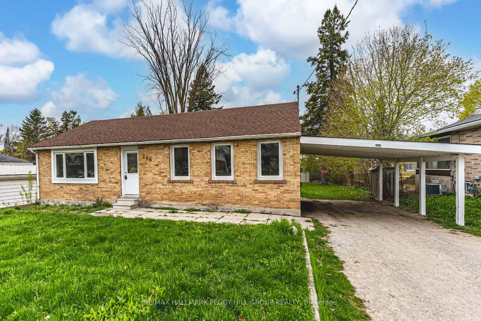 Photo 1 of 246 Wellington Street E, Barrie, Wellington — HOMEH