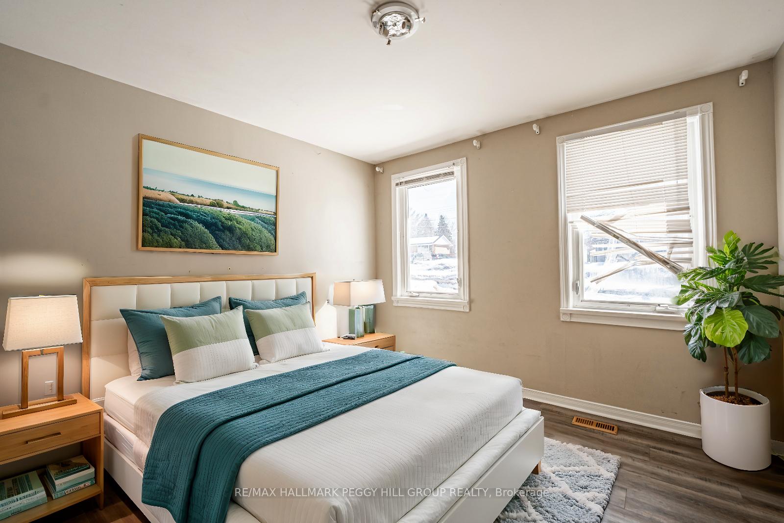 Photo 5 of 246 Wellington Street E, Barrie, Wellington — HOMEH