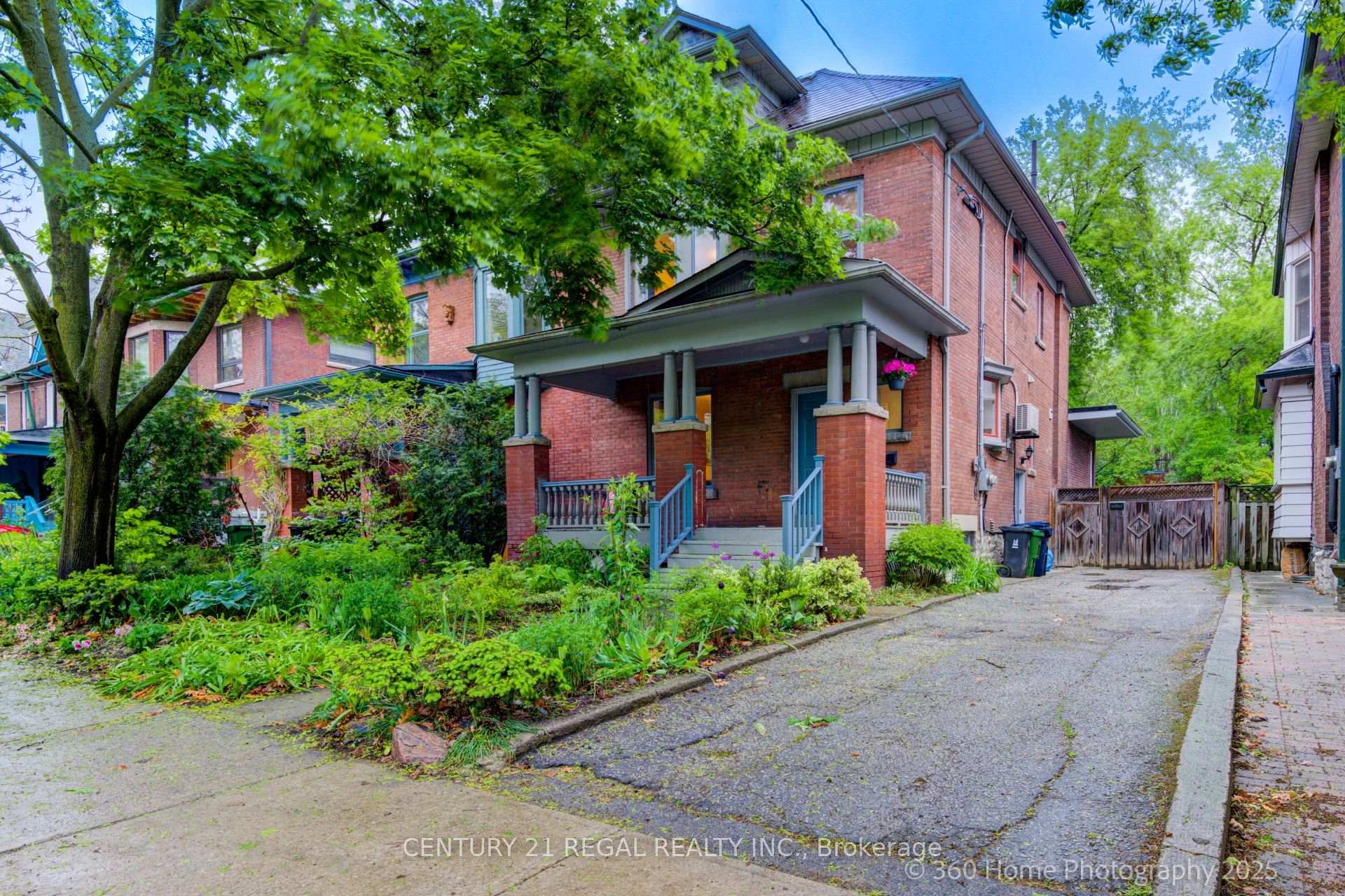 Front of 123 Havelock Street