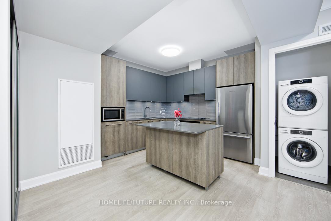 Photo 18 of Unit 725, 38 Water Walk Drive, Markham, Unionville — HOMEH