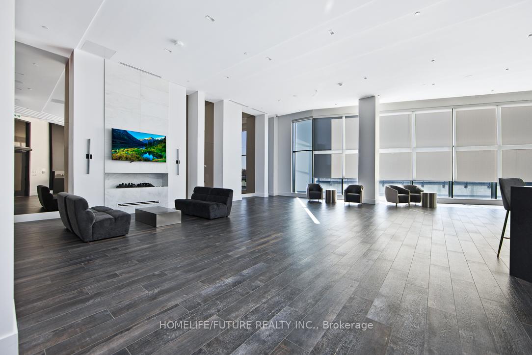 Photo 23 of Unit 725, 38 Water Walk Drive, Markham, Unionville — HOMEH