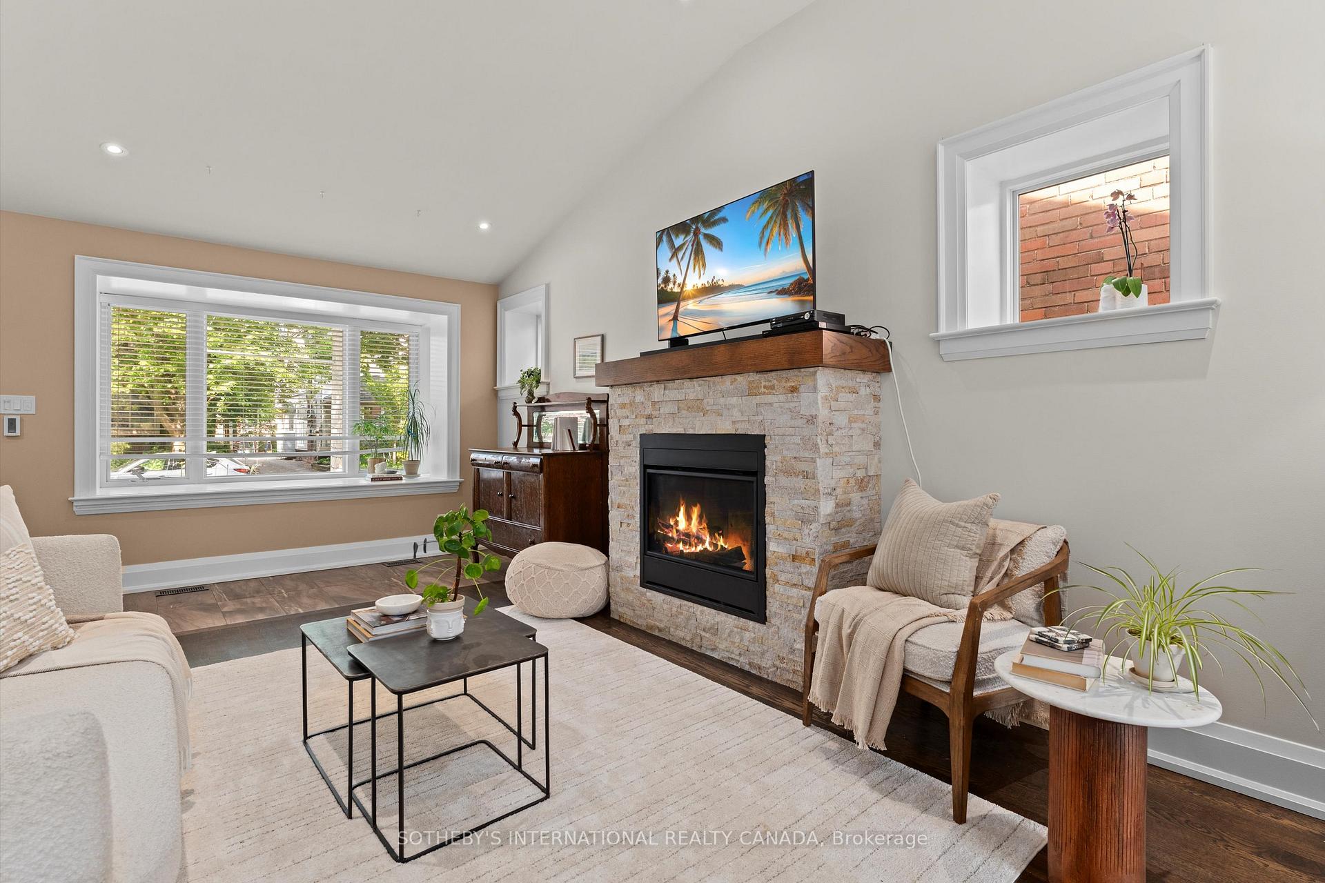 Photo 7 of 1A Bowmore Road, Toronto, Woodbine Corridor — HOMEH