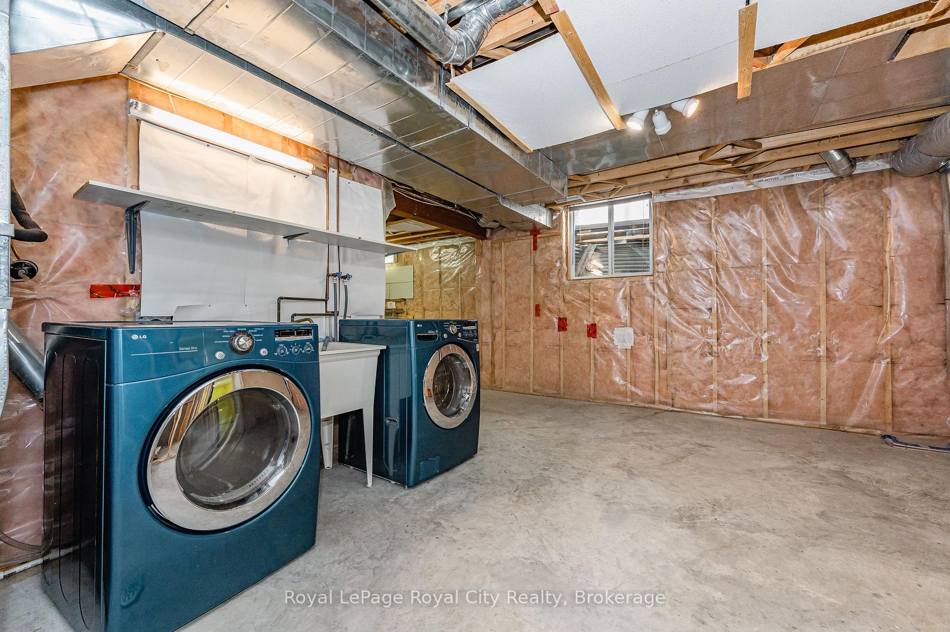 Photo 32 of 4 Bronwyn Place, Guelph, Willow West/Sugarbush/West Acres — HOMEH