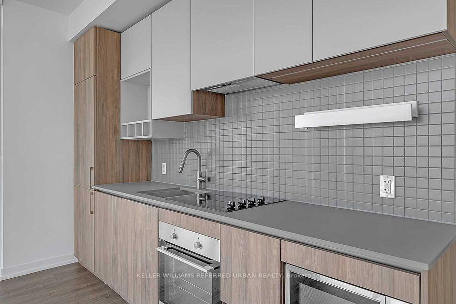 Photo 5 of Unit 6002, 950 Portage Parkway, Vaughan, Vaughan Corporate Centre — HOMEH