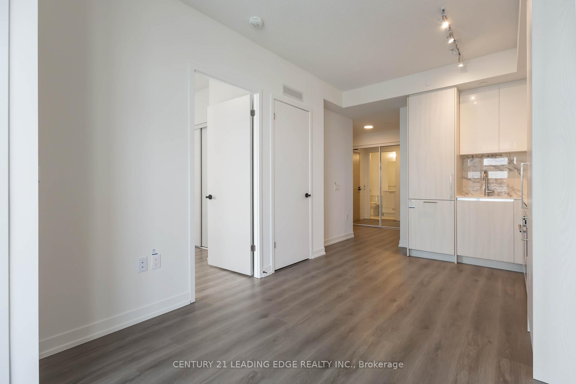 Photo 36 of Unit 4201, 225 Commerce Street, Vaughan, Vaughan Corporate Centre — HOMEH