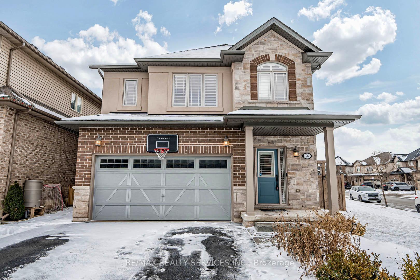 Photo 1 of 26 Winslow Way, Hamilton, Stoney Creek Mountain — HOMEH