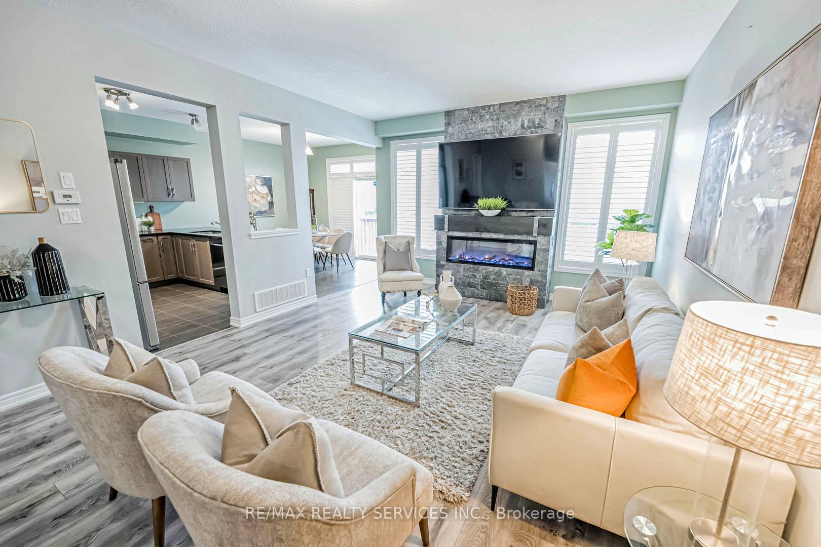 Photo 5 of 26 Winslow Way, Hamilton, Stoney Creek Mountain — HOMEH