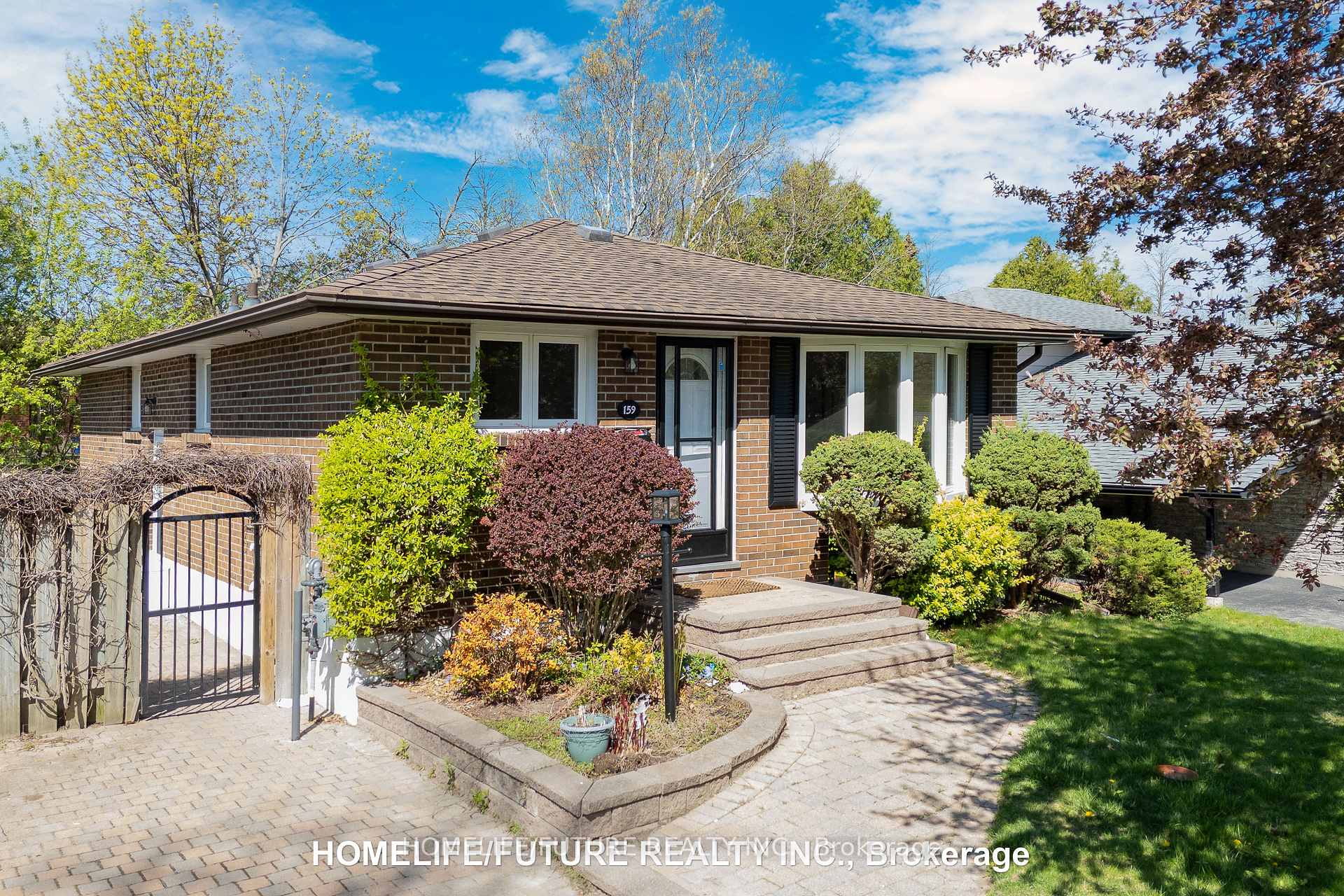 Front of 159 Claymore Crescent