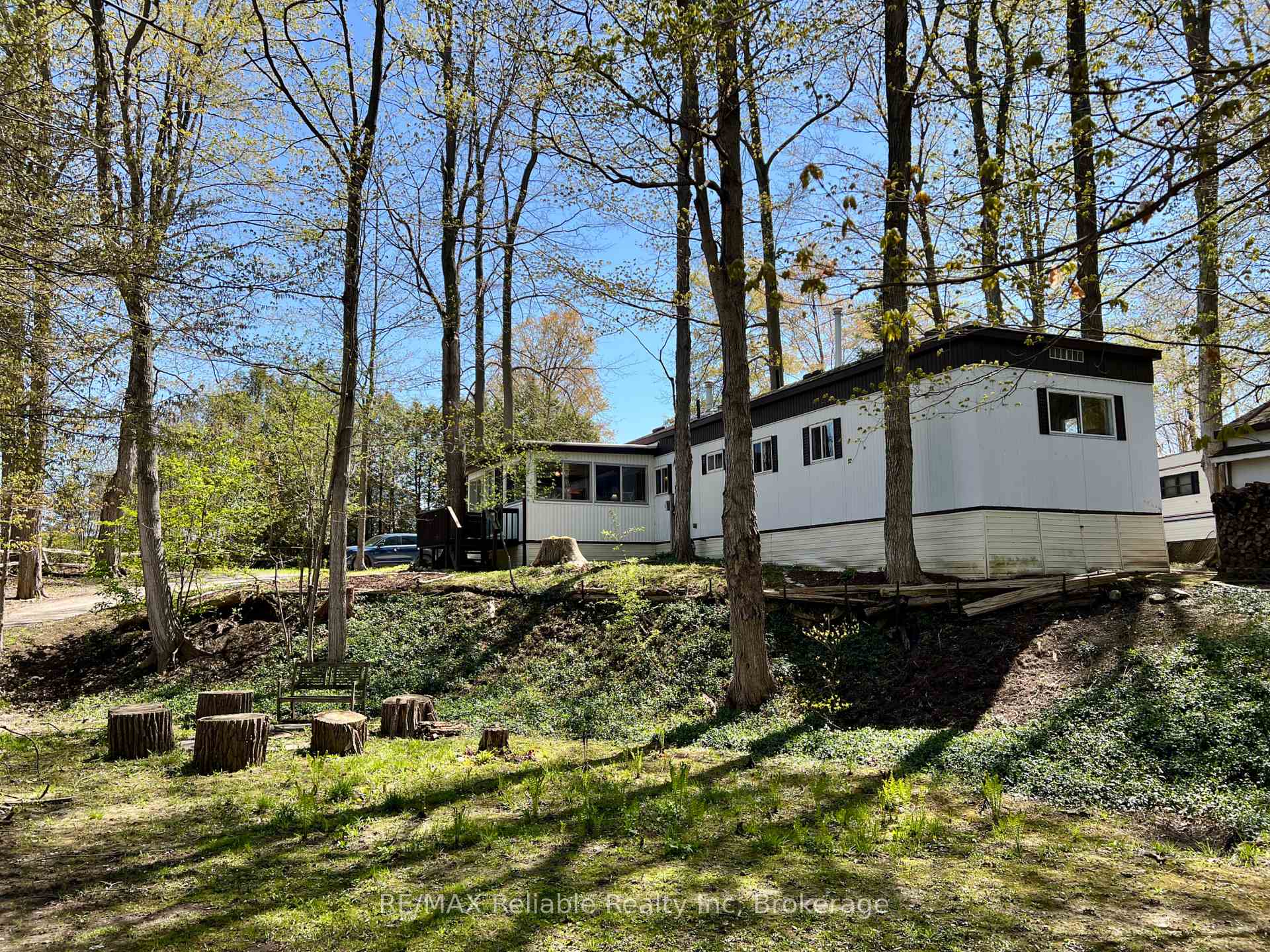 Front of Unit LOT 1, 33900 Sugarbush Road