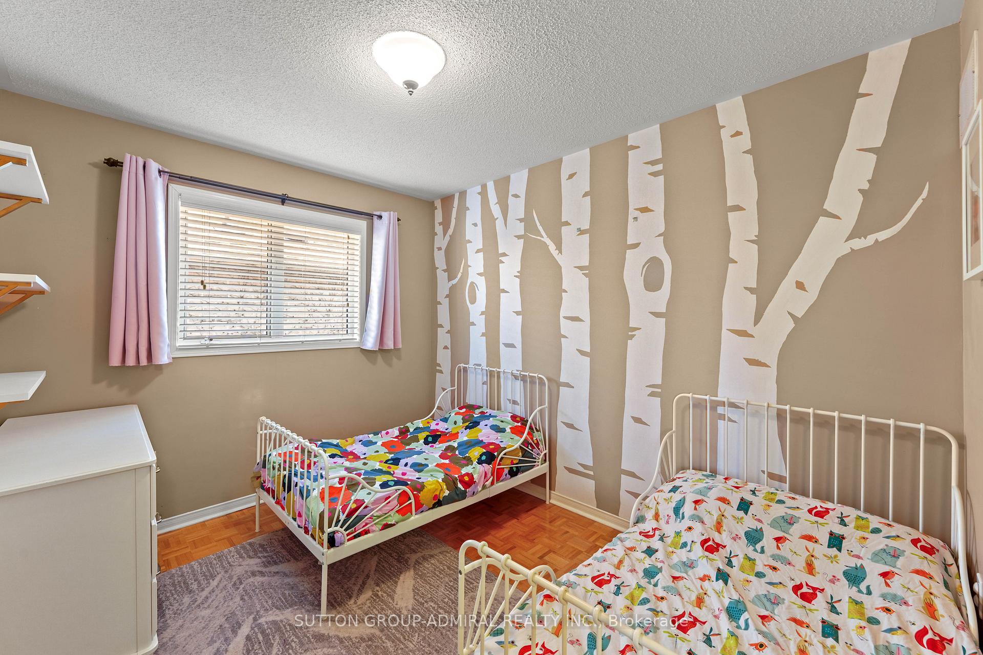 Photo 48 of 31 Panorama Crescent, Vaughan, Elder Mills — HOMEH
