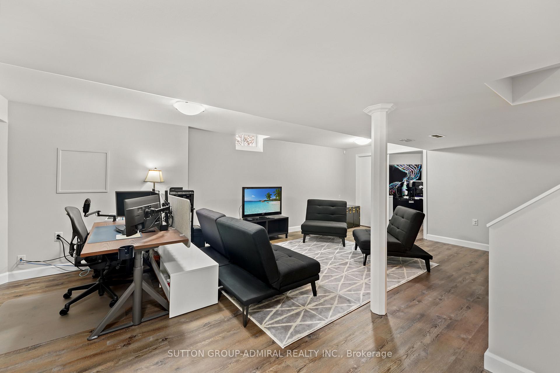 Photo 53 of 31 Panorama Crescent, Vaughan, Elder Mills — HOMEH