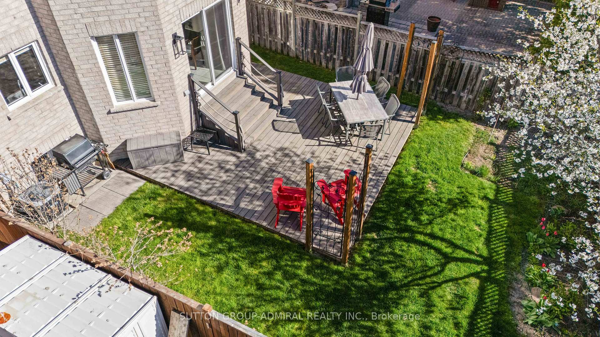 Photo 40 of 31 Panorama Crescent, Vaughan, Elder Mills — HOMEH