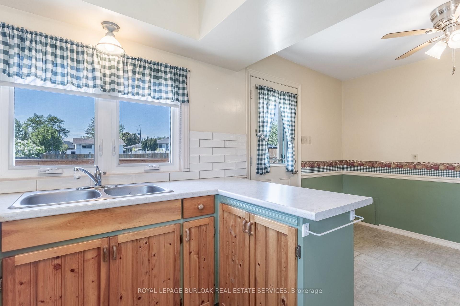 Photo 28 of 948 Upper Sherman Avenue, Hamilton, Thorner — HOMEH