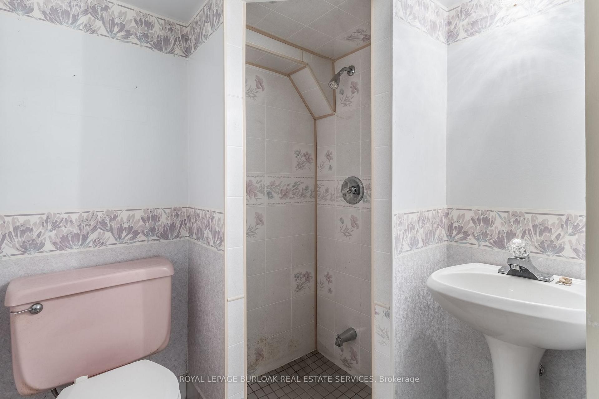 Photo 53 of 948 Upper Sherman Avenue, Hamilton, Thorner — HOMEH