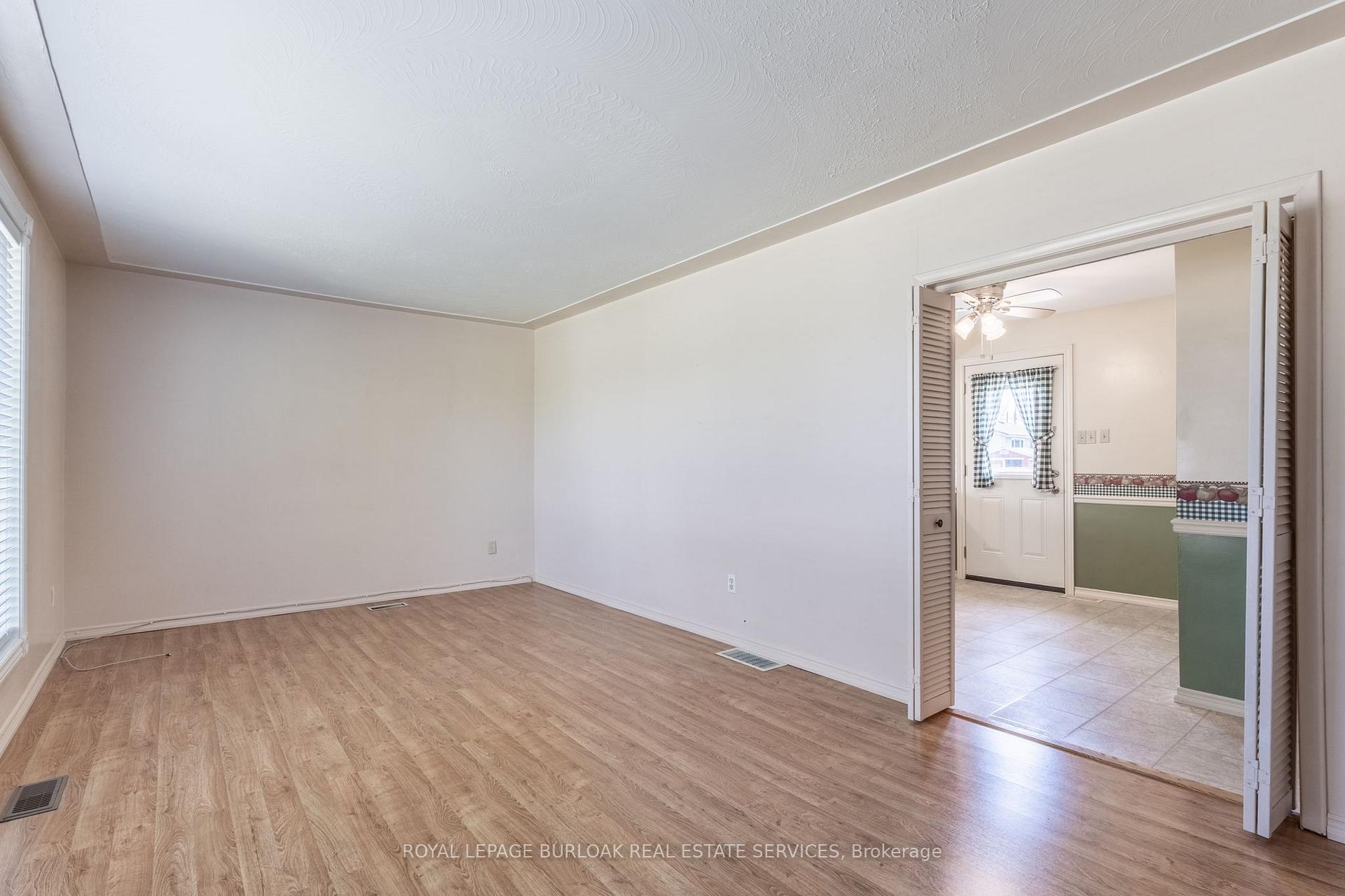 Photo 13 of 948 Upper Sherman Avenue, Hamilton, Thorner — HOMEH