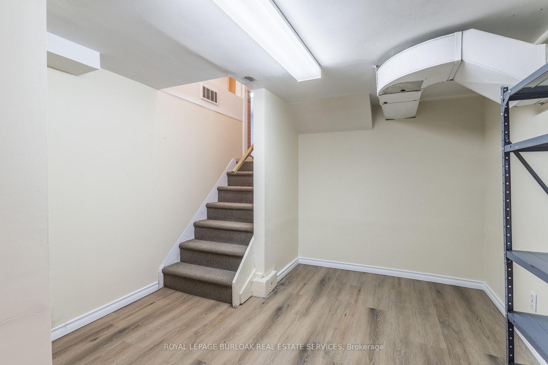 Photo 21 of 948 Upper Sherman Avenue, Hamilton, Thorner — HOMEH