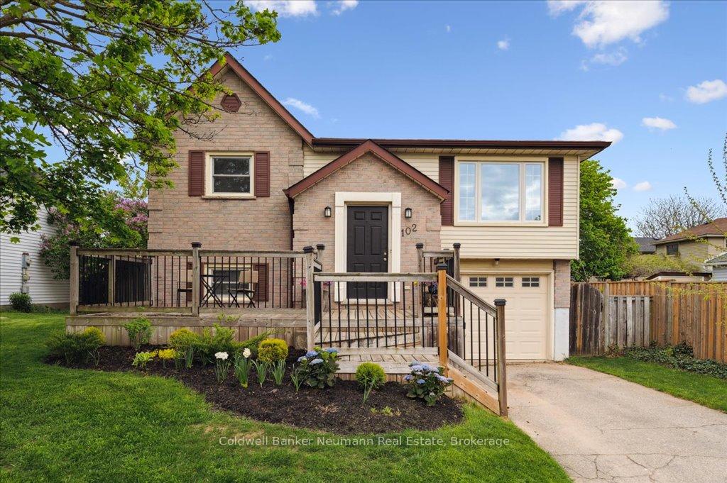 Photo 1 of 102 Barnicke Drive, Cambridge — HOMEH