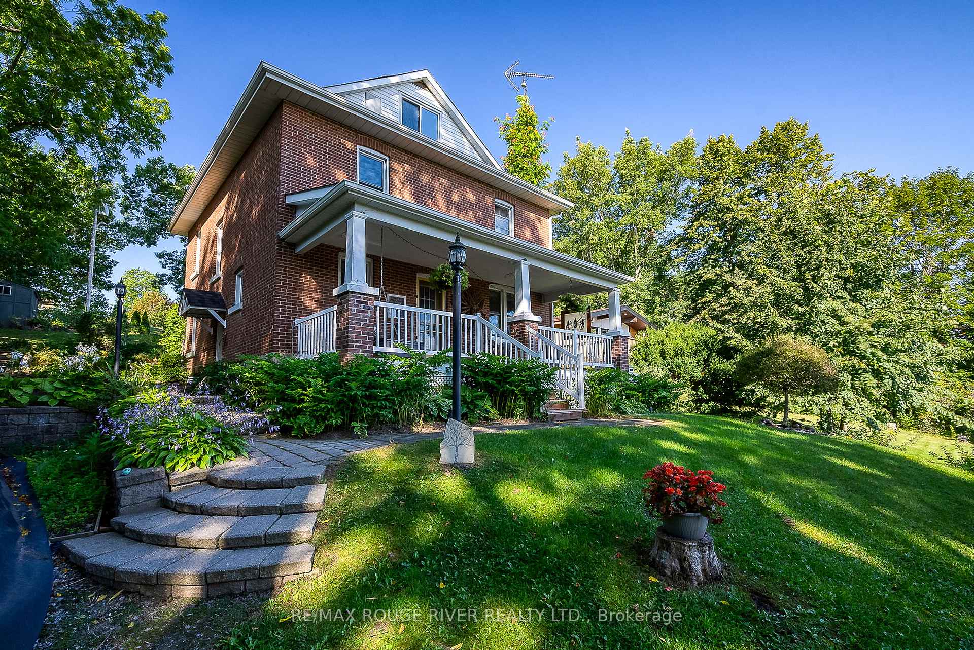 Photo 1 of 5242 Burnham Street N, Hamilton Township, Rural Hamilton — HOMEH