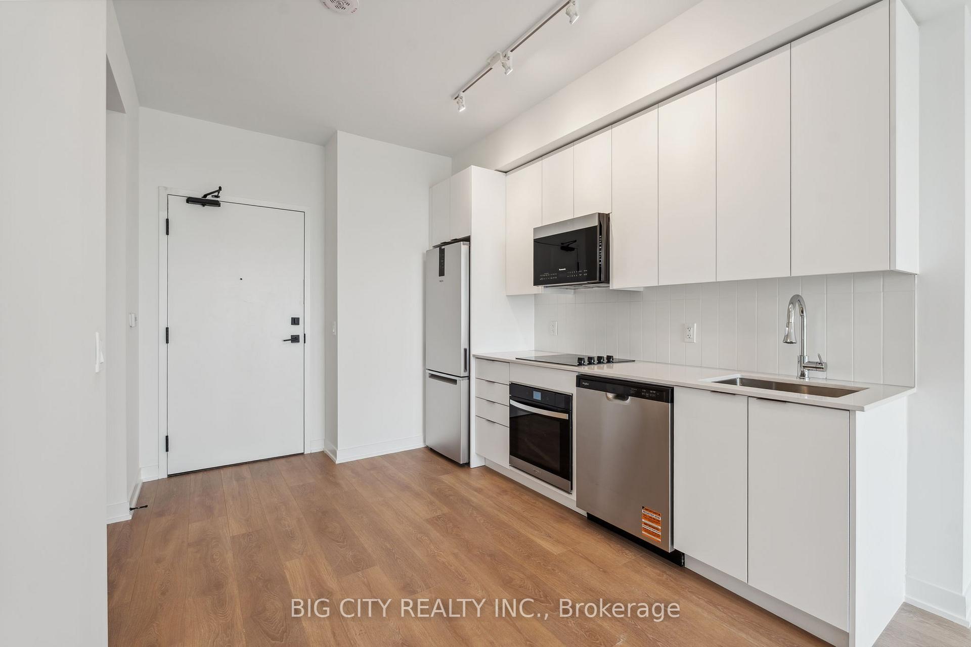 Photo 6 of Unit 1606, 474 Caldari Road, Vaughan, Concord — HOMEH