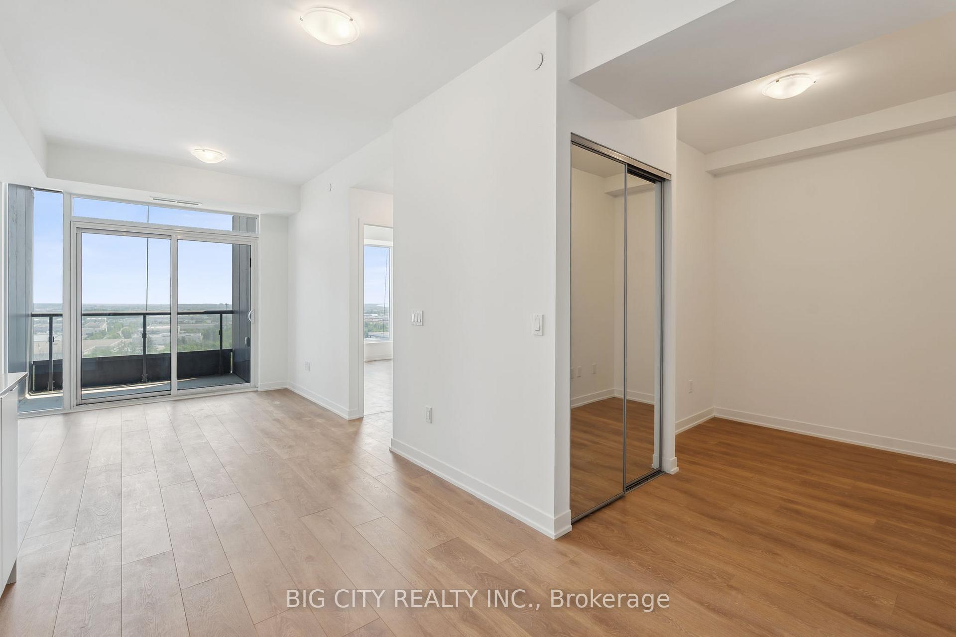 Photo 9 of Unit 1606, 474 Caldari Road, Vaughan, Concord — HOMEH
