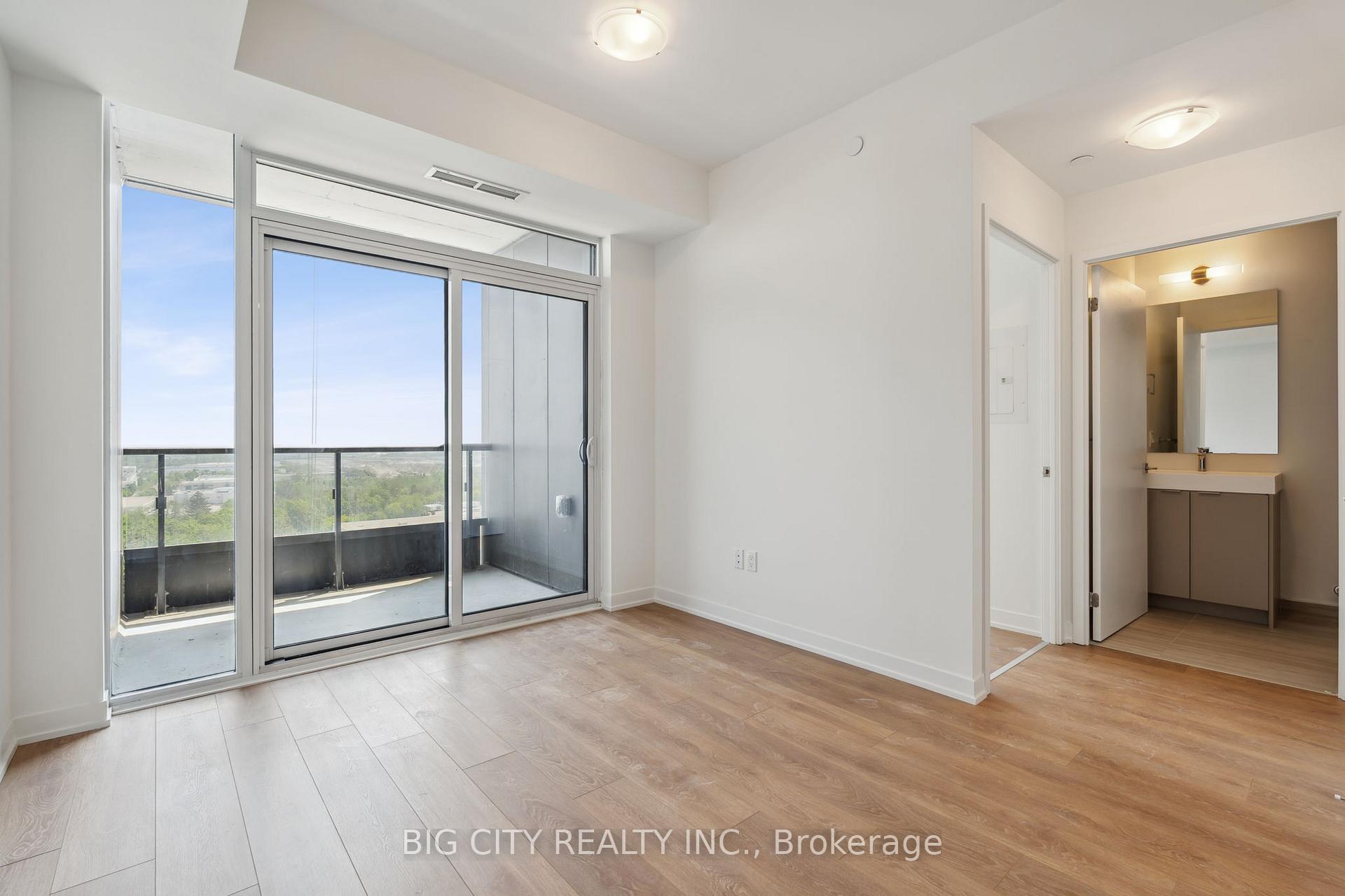 Photo 12 of Unit 1606, 474 Caldari Road, Vaughan, Concord — HOMEH