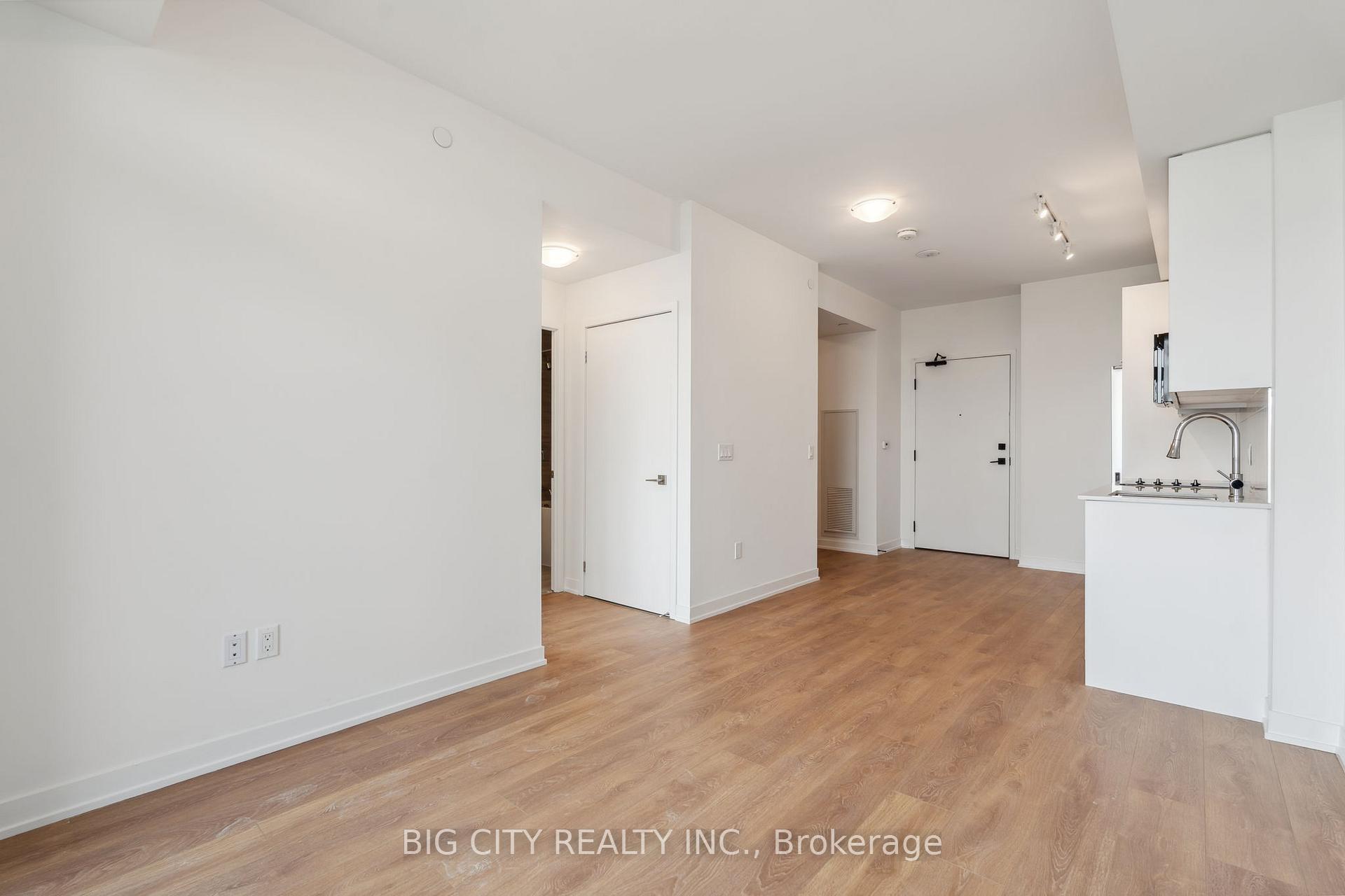 Photo 13 of Unit 1606, 474 Caldari Road, Vaughan, Concord — HOMEH